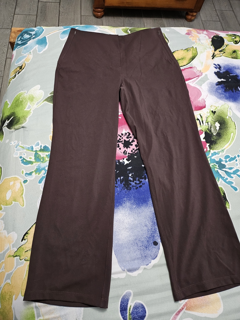 lululemon athletica Women's Wide-Leg Pants in Deep Brown